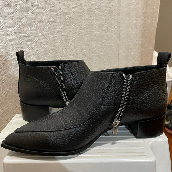 Everlane “The Boss Booties” - Picture 5 of 6